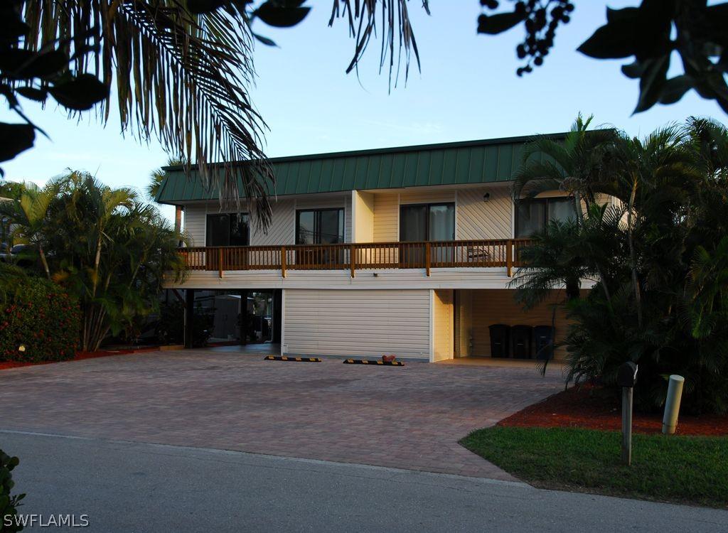 110 Bahia Viaduct, Fort Myers Beach, FL 33931