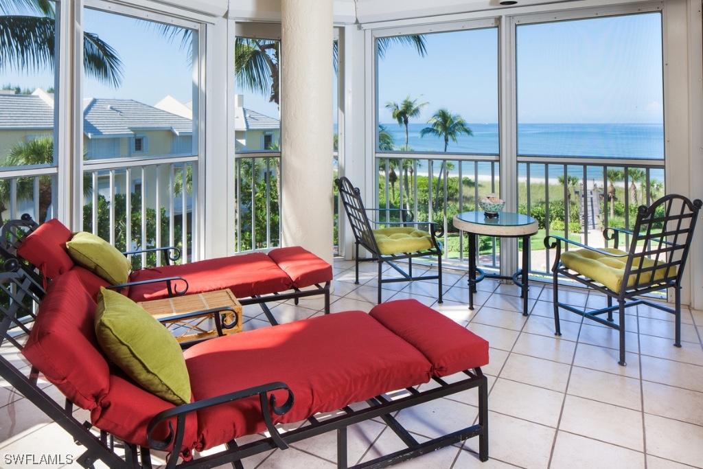 20 Seagate Dr. #301, Naples, FL 34103