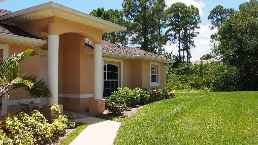 3823 17th St., Lehigh Acres, FL 33971