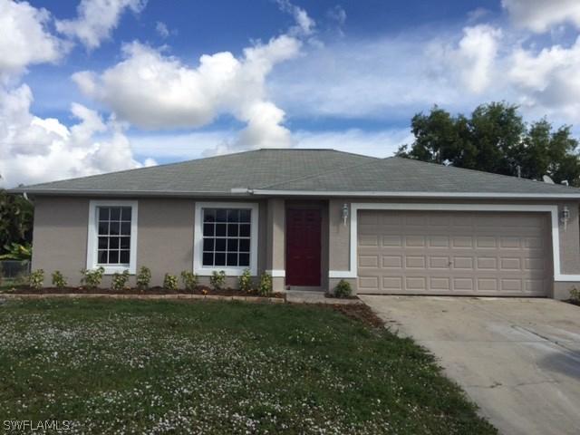 625 SW 10th Pl., Cape Coral, FL 33991
