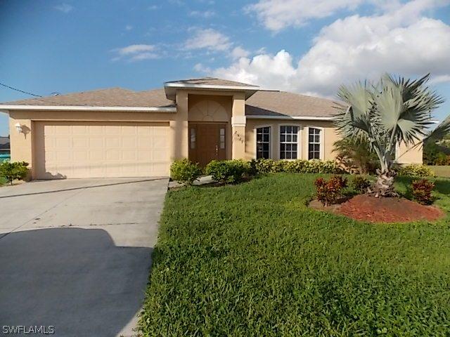 2627 Gleason Pkwy., Cape Coral, FL 33914