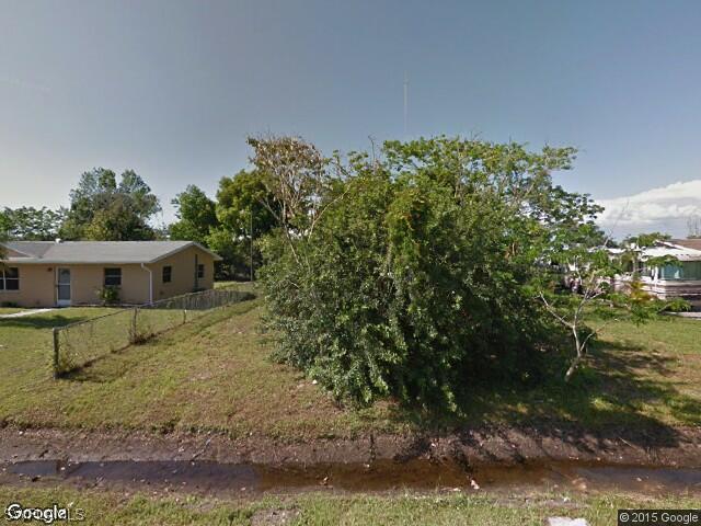 3727 Highland Ave., Fort Myers, FL 33916