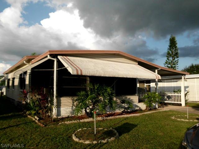 2818 Indianwood Dr., North Fort Myers, FL 33917