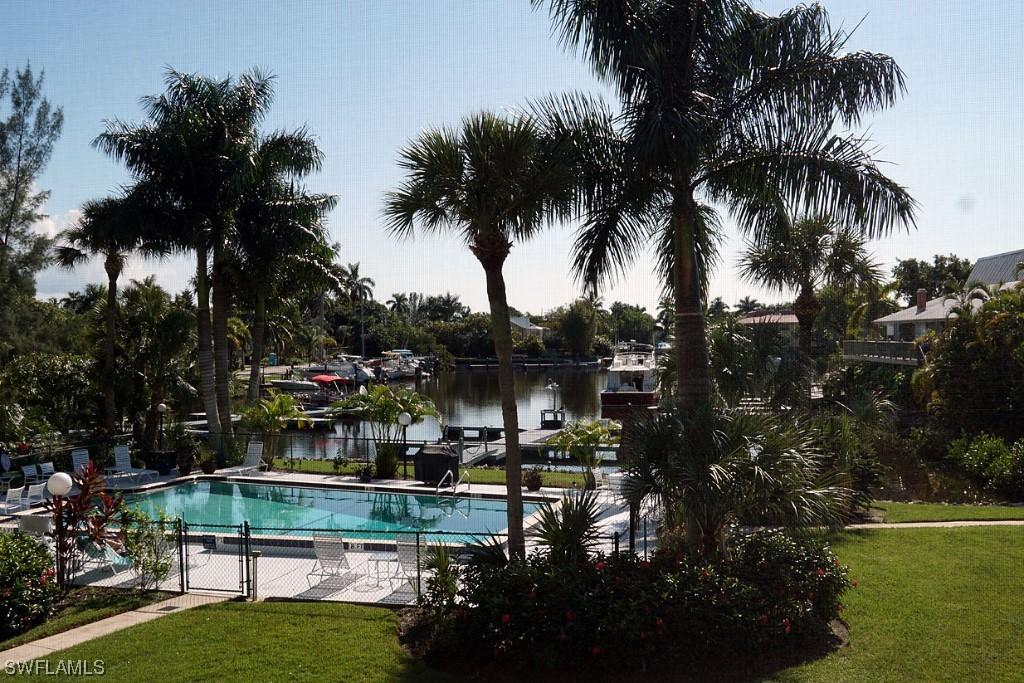 1666 Osprey Ave. #106, Naples, FL 34102