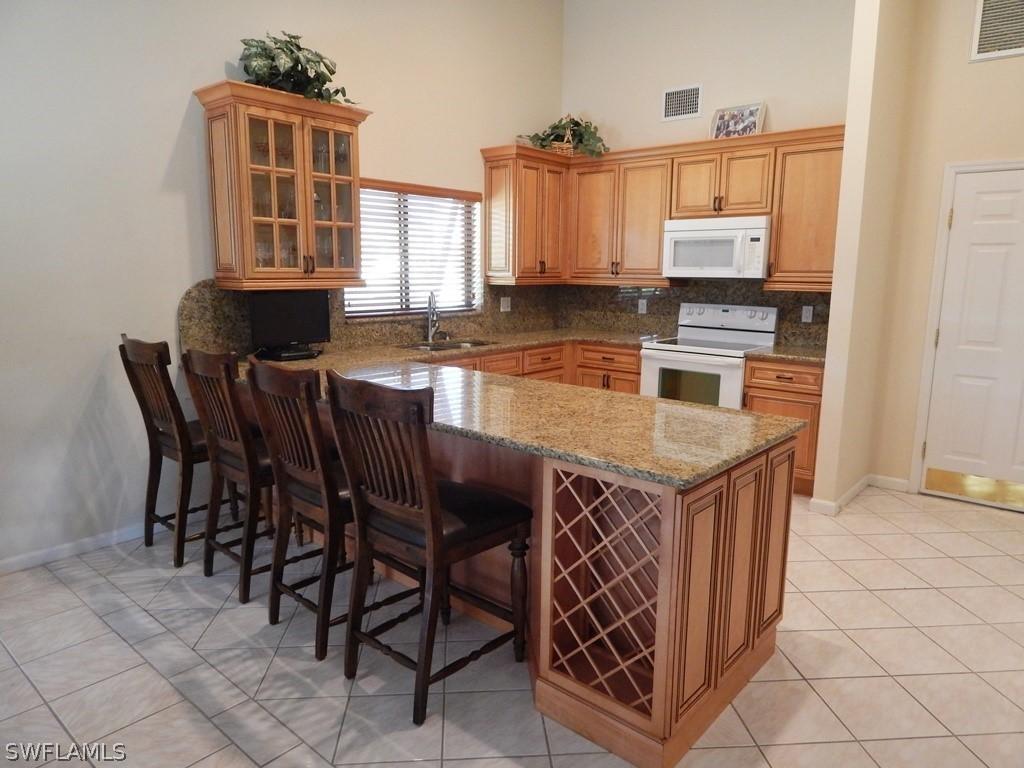 908 El Dorado Pkwy., Cape Coral, FL 33914