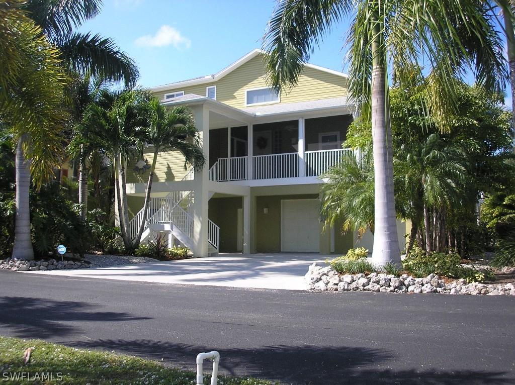 2980 Buttonwood Key Ct., St. James City, FL 33956