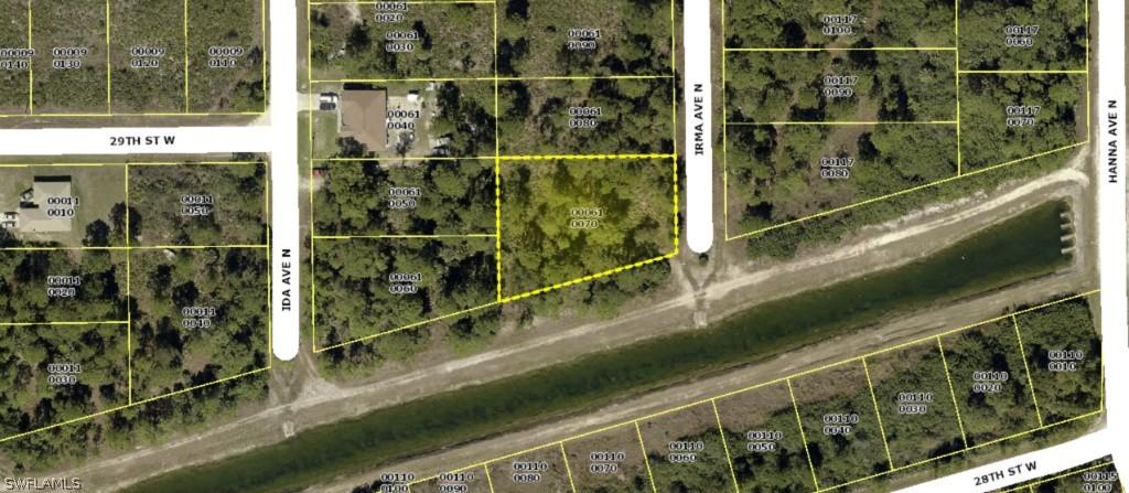 2901 Irma Ave., Lehigh Acres, FL 33971