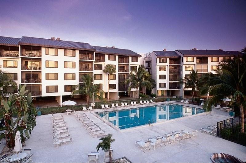 7327 Estero Blvd. #306, Fort Myers Beach, FL 33931