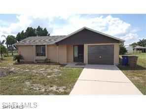 10698 Tuliptree Ct., Lehigh Acres, FL 33936
