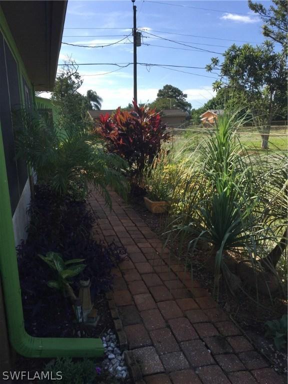 1110 Rushmore Ave., Lehigh Acres, FL 33936