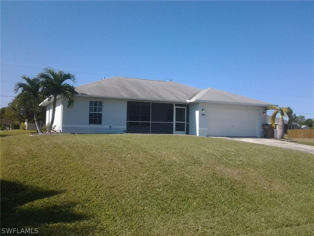 1806 NE 17th Pl., Cape Coral, FL 33909