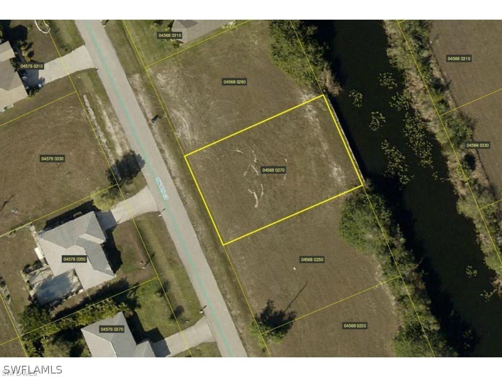 513 SW 8th Ct., Cape Coral, FL 33991