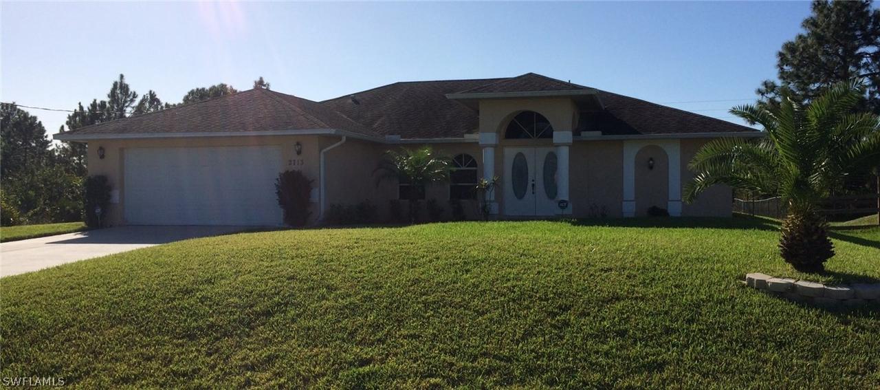2713 33rd St., Lehigh Acres, FL 33971