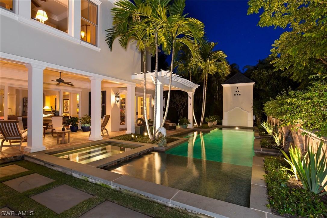 563 3rd St., Naples, FL 34102