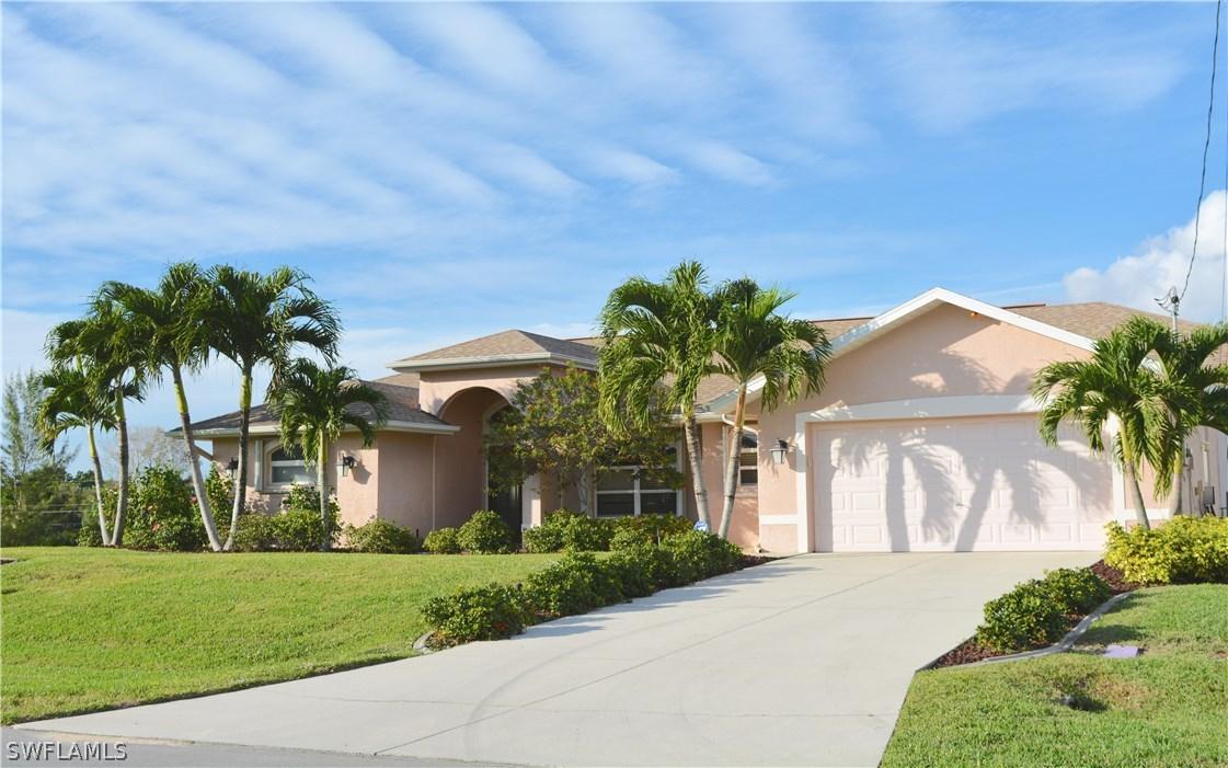 911 SW 18th Ter., Cape Coral, FL 33991