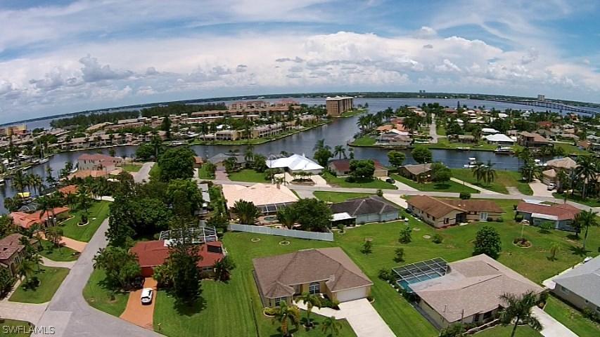 1725 SE 44th St., Cape Coral, FL 33904