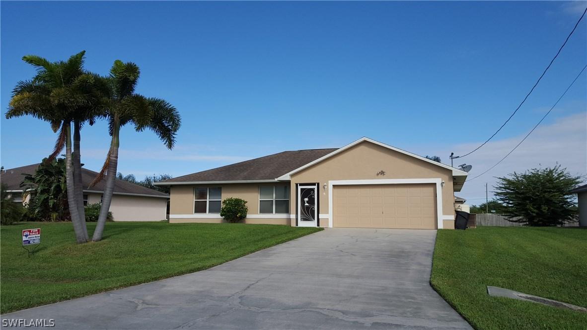 5122 Beecher St., Lehigh Acres, FL 33971