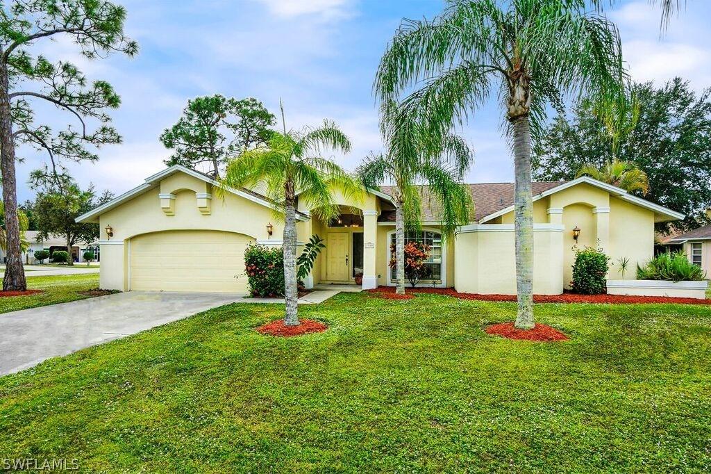 9920 Laketree Ct., Fort Myers, FL 33967