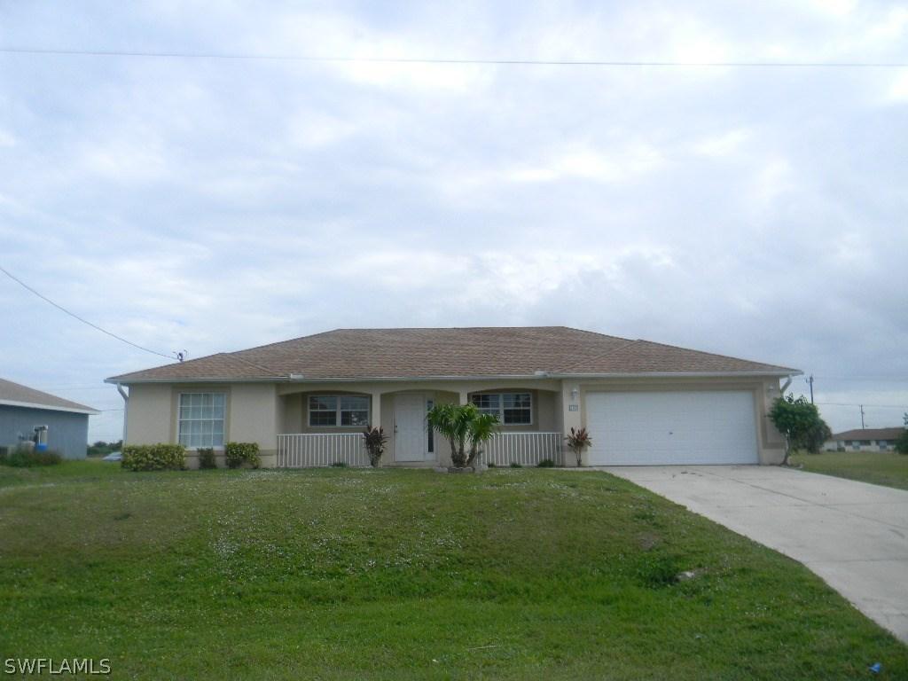 1423 NE 7th Pl., Cape Coral, FL 33909