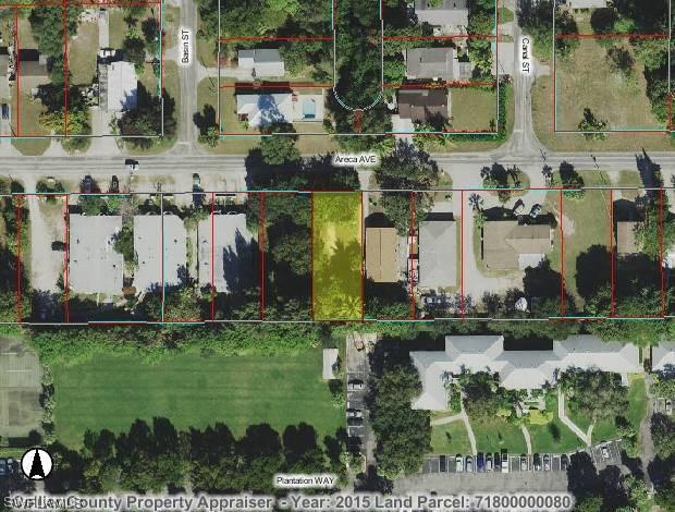 3136 Areca Ave., Naples, FL 34112