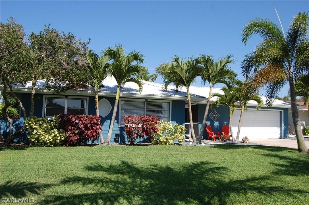 5129 Avalon Dr., Cape Coral, FL 33904