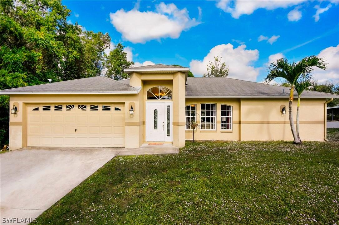 9033 Frank Rd., Fort Myers, FL 33967