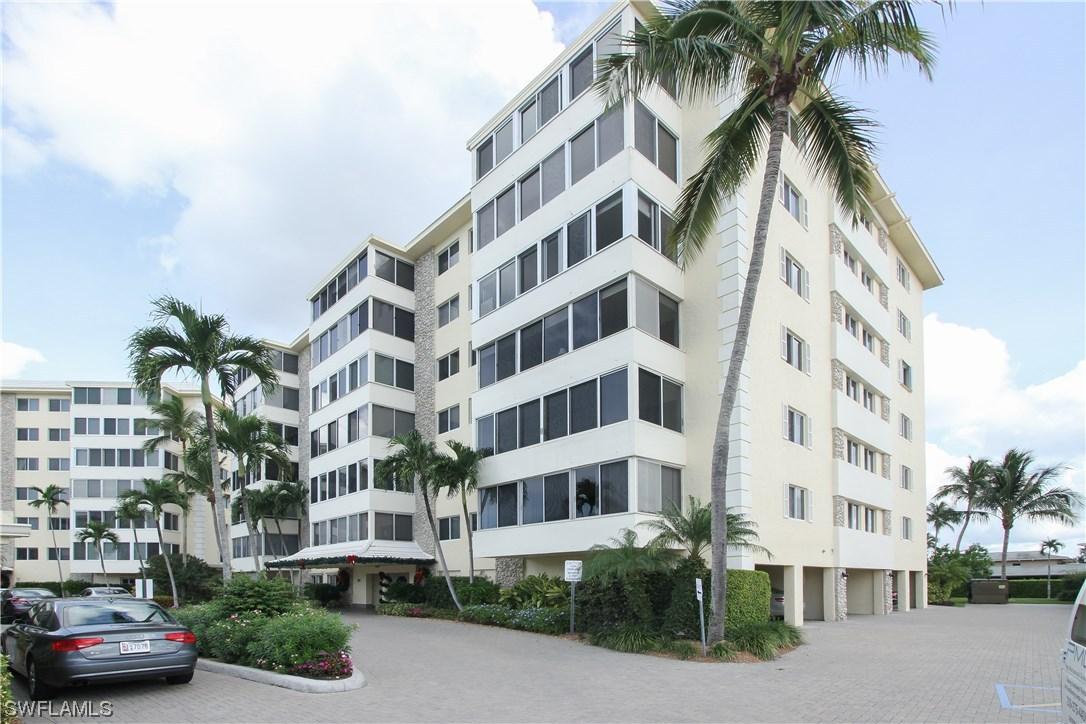 3410 Gulf Shore Blvd. #204, Naples, FL 34103