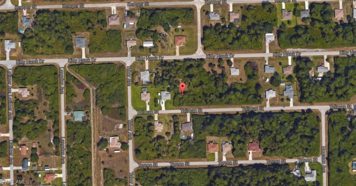 3732 Tallman St., Lehigh Acres, FL 33905