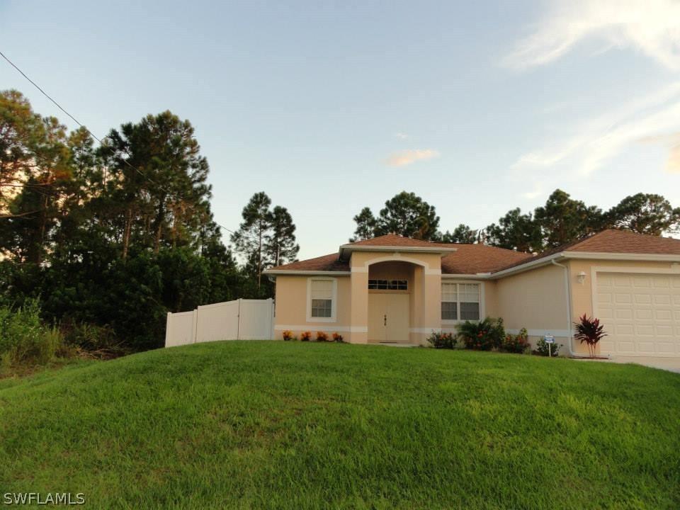 722 Theodore Vail St., Lehigh Acres, FL 33974
