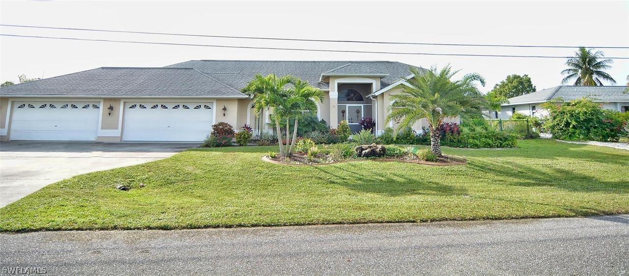 1916 SE 11th Ter., Cape Coral, FL 33990
