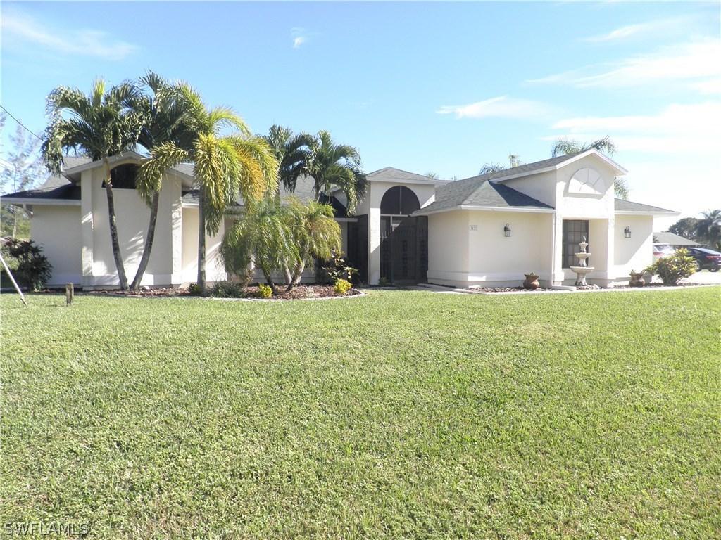 1427 SW 5th Ave., Cape Coral, FL 33991