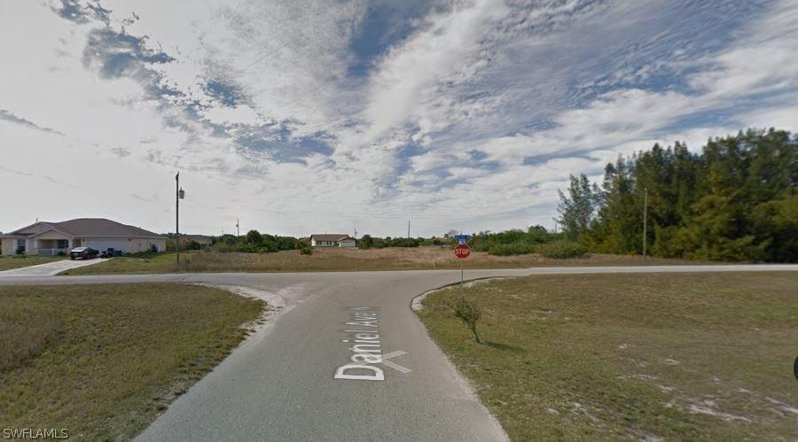 3927 22nd St., Lehigh Acres, FL 33971