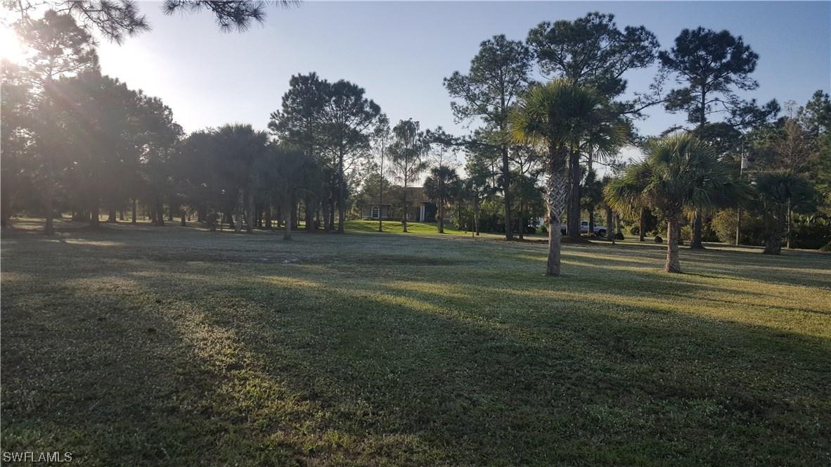 10th St., Naples, FL 34120