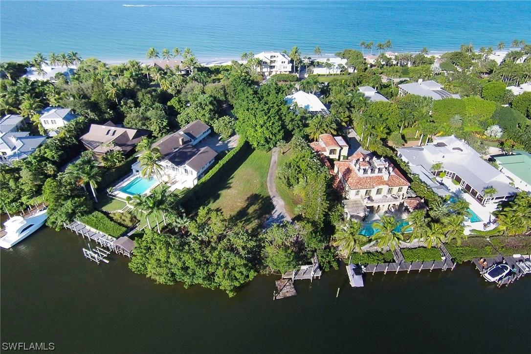 3575 Gordon Dr., Naples, FL 34102