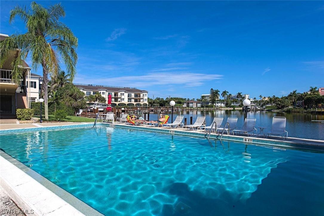 261 Banyan Blvd. #205, Naples, FL 34102