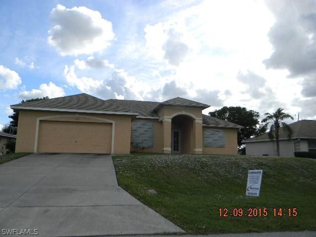 120 SW 16th Ter., Cape Coral, FL 33991