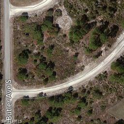 369 Hermosa Ave., Lehigh Acres, FL 33974