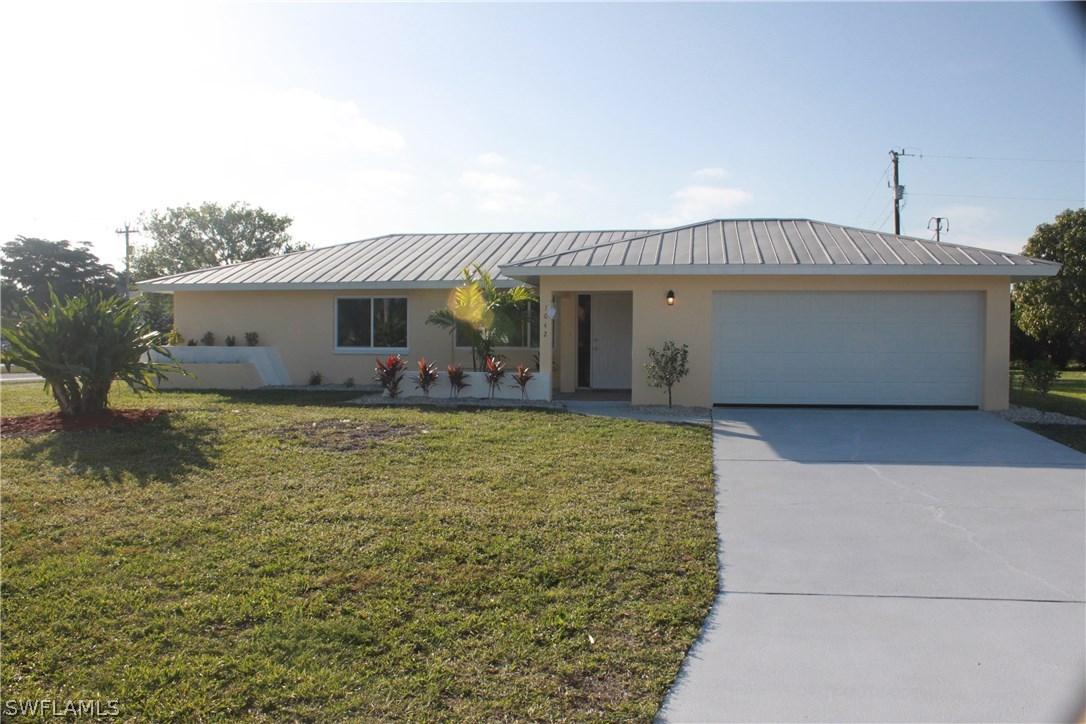 1042 SE 26th Ter., Cape Coral, FL 33904