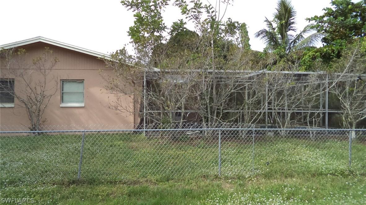 2209 Elkton Ct., Fort Myers, FL 33907