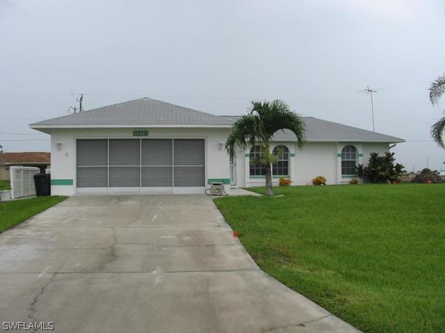 1914 NE 17th Pl., Cape Coral, FL 33909