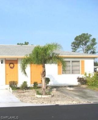 8 Desert Candle Cir., Lehigh Acres, FL 33936