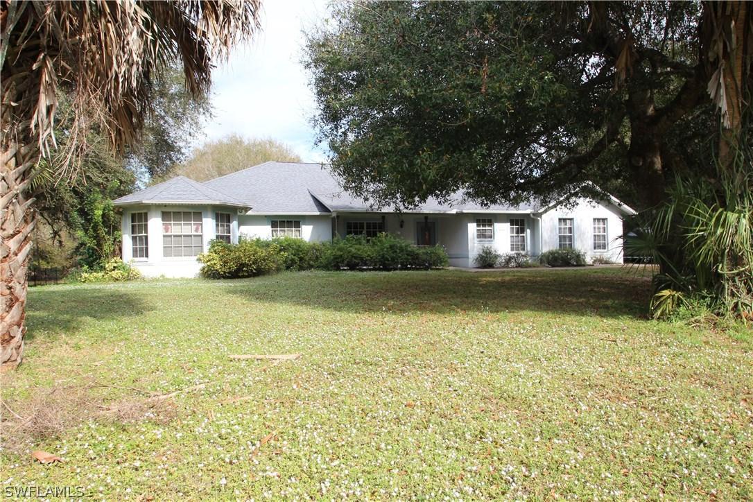 3237 Delilah Dr., Cape Coral, FL 33993