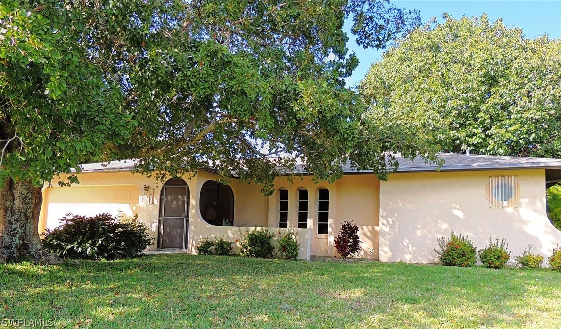 919 SE 26th Ter., Cape Coral, FL 33904