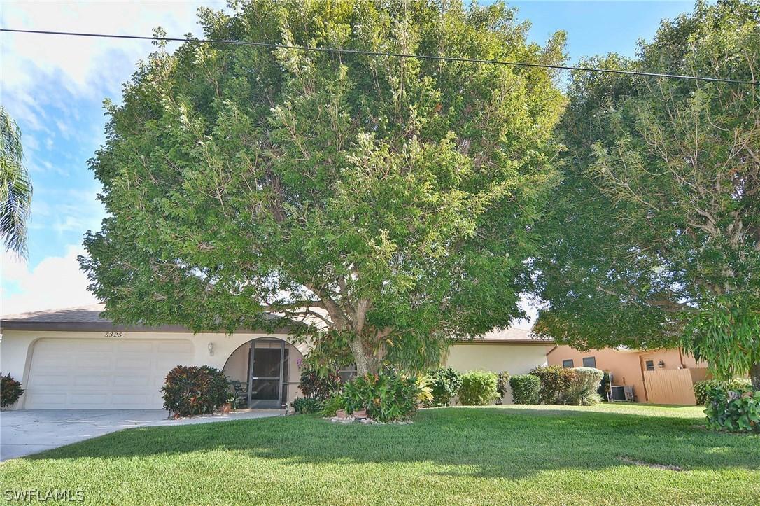 5325 SW 11th Ave., Cape Coral, FL 33914