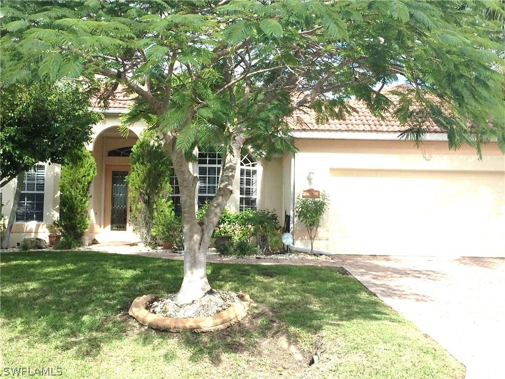301 SE 28th Ter., Cape Coral, FL 33904