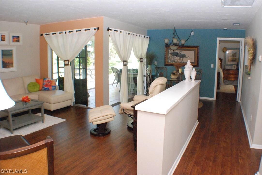 909 SE 16th St., Cape Coral, FL 33990