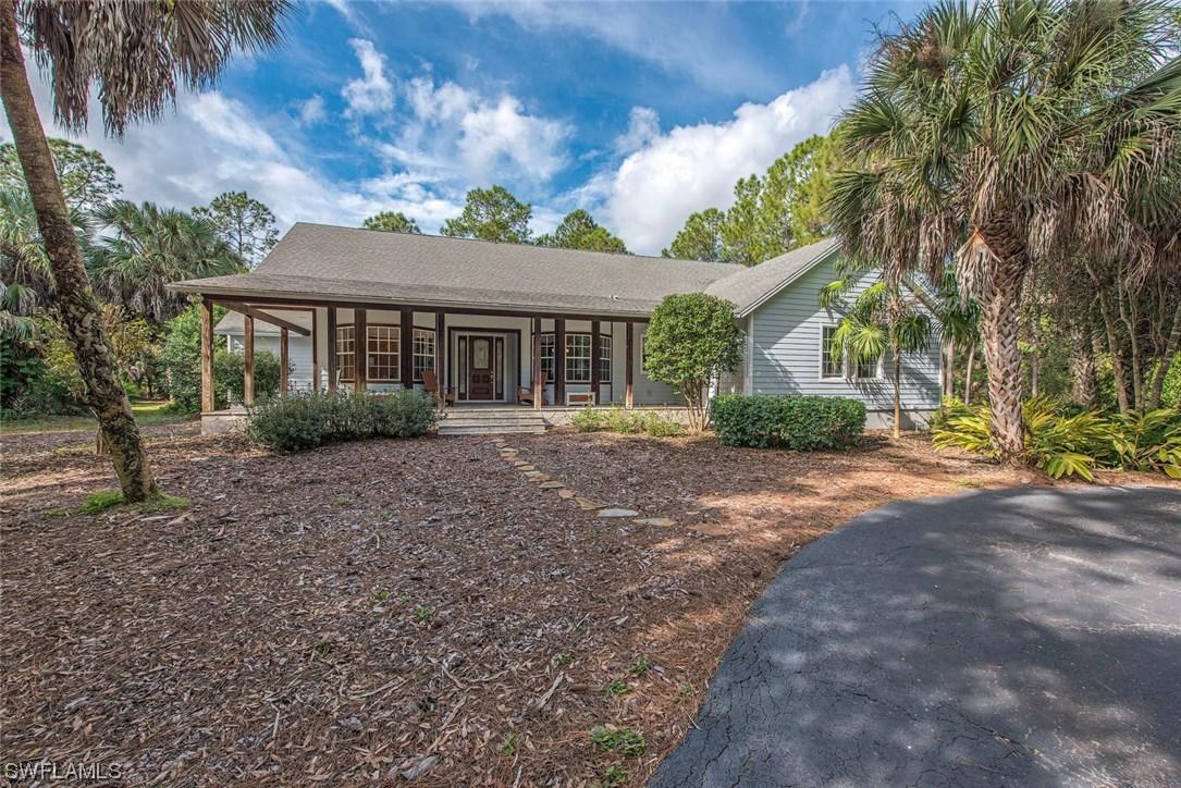415 29th St., Naples, FL 34117