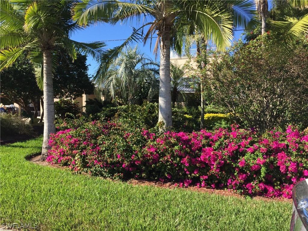 2742 8th Ave., St. James City, FL 33956