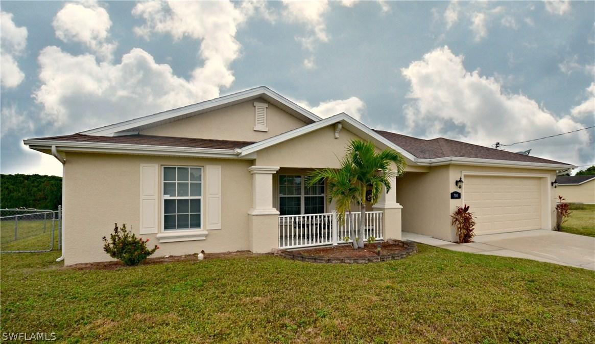 701 SW 31st St., Cape Coral, FL 33914