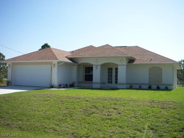 1047 Mansion Ave., Lehigh Acres, FL 33974